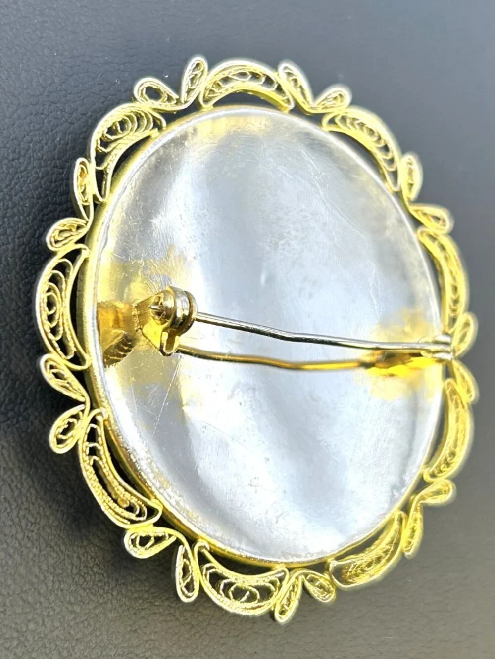 Unique Vintage vintage round